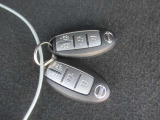 インテリジェントキー装備。ポケットやカバンに入れておくだけ。車両の始動操作を楽にする便利アイテム☆