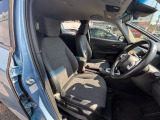 1列目シートです。足元までゆったりとご乗車頂けます!!