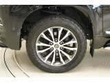 タイヤサイズ(265/55R19)です。