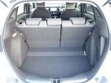 ◆定員乗車時のカーゴルームです。普段のお買い物の荷物やたくさんの収納が可能です。