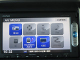 インテリアになじむデザイン♪操作性にも拘ったGathers☆☆純正ナビです♪Bluetooth接続にも対応していますので、スマホの中の音楽を手軽に楽しむこともできます♪♪