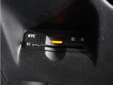 ◆ETC◆有料道路を利用する際にスムースに通過でき、わずらわしい料金支払いから開放されます!今や無いと不便に感じるほど必需品の装備ですね♪