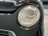ヘッドライトで、個性も光る 、長く乗っていたい車です。