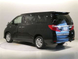 U-CARの販売だけでなく、自動車保険・生命保険・携帯電話の販売も行っております
