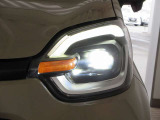 高輝度で点灯速度が速く、消費電力の少ないLEDヘッドランプを搭載しています!燃費向上に貢献する明るいランプです♪おクルマやご購入手続きについてご不明な点がございましたら、お気軽にお問合せくださいませ!
