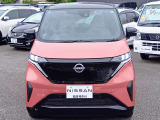 私共展示場では日産神奈川お客さまからの下取車(主に1オーナー/修復歴無車両)を中心に、弊社新車販売店舗での試乗車/社有車※(※基本禁煙車)等、日産ディーラーならではの上質なおクルマを販売しております。