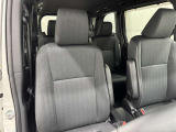 運転席シートです。