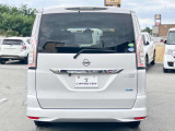 自社整備工場完備&自社鈑金工場完備!車両整備にも自信があります!保険適用鈑金修理などお気軽にご相談ください。流行のルーフペイントなど部分塗装もご相談ください。