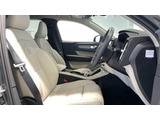 XC40 ウルトラ B4 AWD 4WD 