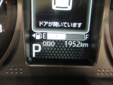 たとえばダイハツのお店にある、たくさんのスマアシ搭載車は、正常に作動する事をしっかり確認します。