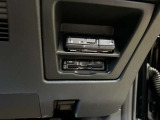 スマートに料金所を通過できるETC搭載してますのでご納車後直ぐに高速道路ご利用いただけます。