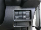 各種スイッチ類はこちらにレイアウトしています。