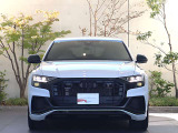 ●今やオールLEDヘッドライトはAudiを象徴する装備でございます。シングルフレームグリルとの組み合わせでフロントマスクが、より一層際立ち周囲からも視線を浴びます。