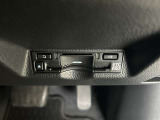 ETCはビルトインタイプになります。クルマ本体のパネルに埋め込むような形になりますので、スッキリとした室内になりますね!