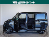 両側パワースライドドア付きだから、狭い駐車スペースなどでの 乗り降りラクラク!小さなお子さまのいるご家庭には嬉しい装備。