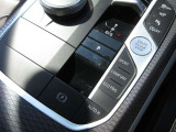 月々のお支払いを抑えやすい残価設定ローンもご用意。無理のないプランでBMW・MINIをご購入いただけます。