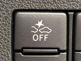 ステレオカメラとソナーセンサーが事故の回避を支援する運転支援システム「スマートアシストIII」はON/OFF可能