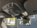 ルームミラー内臓ITSスポット対応ETC2.0車載器。