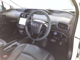 見通しのよいすっきりとした視界で、誰でも運転しやすいです。運転のしやすさは疲れにくさにも繋がりますよ♪