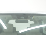 ◆Honda SENSING◆ カメラ等装置で精度の高い検知能力を発揮、安全運転を支援します。ステアリング上のコントローラーに注目!