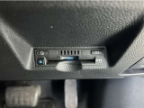 高速料金をお得にするにはやっぱりETCです。ナビ連動のETCを装備しているので、通常のETC機能に加え、ナビゲーションで利用履歴やゲート通過時の料金が表示されます。