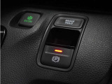 ◆オートブレーキホールド機能付き電子パーキングブレーキ◆ブレーキペダルを足から離しても停車状態を保ちます。アクセルを踏めば自動でブレーキが解除され、発進可能!