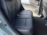 NWGNの2列目は足元広々でゆったり快適(^^♪軽自動車とは思えない広さを体感してくださいネ。