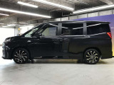 エンジンルーム、室内、クリーニング済みです。厳選したお車を屋内展示場にて展示中☆車両品質には自信がございます!ぜひ一度ご来店ください!!