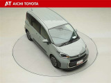 両側パワースライドドア付きだから、狭い駐車スペースなどでの乗り降りラクラク♪小さなお子さまのいるご家庭には嬉しい装備です。