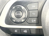 【ステアリングスイッチ】運転中、前方から目線をそらすことなく、オーディオ等の操作が可能な便利機能!安心&快適なドライブを演出してくれます♪