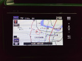 ナビゲーションはフルセグTV対応の純正メモリーナビを搭載しています。Bluetoothオーディオ機能がありますので、スマートフォンなどの音楽も再生できます。