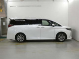 この度は、当社の展示車をご覧いただきまして、誠に有難うございます。自信をもってお勧めできる車となりますので、ごゆっくりご覧頂きたいと思います。