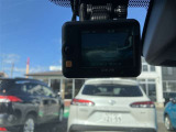 万が一のトラブルのときにも役に立つドライブレコーダーを装備しています。側面衝突や幅寄せ・割り込み対策に!