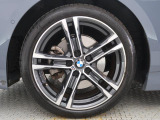 BMWならではの卓越した走りを支えるホイールと足回りです!