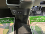 快適にお乗りいただくために、外装を美しく仕上げるだけではなく、内装も細部にいたるまで徹底した清掃・洗浄を実施しております。