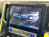 【BIG-X10インチナビ】人気の大画面BIG-Xナビを装備。専用設計で車内の雰囲気にマッチ!ナビ利用時のマップ表示は見やすく、テレビやDVDは臨場感がアップ!いつものドライブがグッと楽しくなります♪