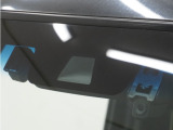 ◆Honda SENSING◆ カメラ等装置で精度の高い検知能力を発揮、安全運転を支援します。ステアリング上のコントローラーに注目!