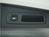 ◆パワーテールゲート◆キーや運転席のボタン、ハンズフリー機能など多彩なアクセスで自動開閉できます。