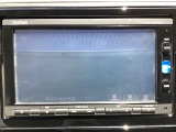 カラービジョンで見やすい視点切替式のバックモニター。