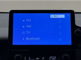 ディスプレイオーディオを装備。スマホと車をつなぐことで、これまでのナビに加えていろんなサービスが楽しめます。