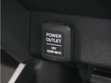 ◆アクセサリーソケット◆ドラレコの電源やスマートフォンの充電等に使用できる便利な電源ソケット!使いやすい場所に装備されています。