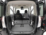当社では全車、納車前にサービス工場で12ヶ月点検相当の整備を実施しております。そこで確認された不具合箇所は修理しておりますのでご安心下さい。