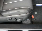内外装ともに綺麗なお車です☆在庫、お見積りや装備の件に関しましては西脇店までお気軽にお問合せください☆