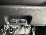 高速の出入りを楽にできるETC車載器付きです。