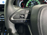 ステアリングスイッチ装備!運転しながら手元でオーディオの操作などができます。