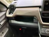 納車前にはプロのメカニックが、各部の点検を行います。ディーラーにしか出来ない品質、そしてサービスできっと満足していただけると思います!
