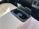 自社の国家指定整備工場を完備しているため、車検や定期点検、トラブル時の修理までワンストップで対応可能です。購入後も車の「主治医」として末永くお付き合いできる環境が整っています。