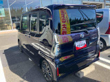 中古車をお選びいただく際に気になる走行距離や修復歴などに加えてキズ・凹みの有無・状態や消耗品の交換、今までの整備状況が &ldquo;ダイハツ認定中古車カルテ&rdquo;でわかります。