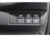ホンダセンシング搭載!誤発進抑制機能・路外逸脱抑制機能・歩行者事故低減ステアリング・車線維持支援システム・先進車発進お知らせ機能など多彩な先進安全機能でより安全で快適なドライブを支援します。