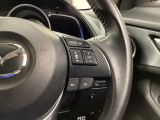 MRCC(マツダレーダークルーズコントロール)は先行車との車間を維持しながら追従走行を行い、長距離でのドライバー負担を軽減させてくれます。